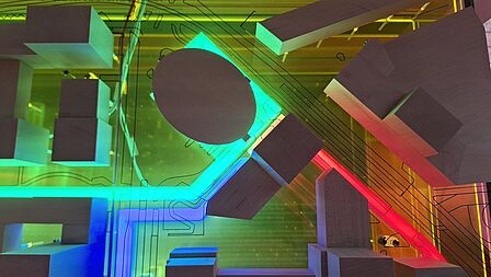 Onderdeel van een maquette met rood en blauw licht